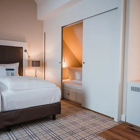 Birke, Ringhotel 4* Киль