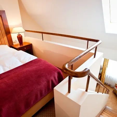 Birke, Ringhotel Отель Киль