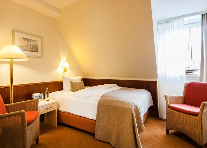 Birke, Ringhotel Отель Киль